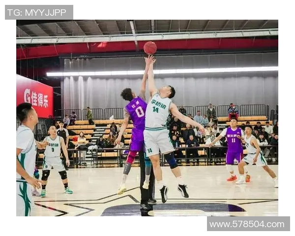 激情对决直播中国男篮迎战国王队共同见证篮球盛宴的精彩瞬间